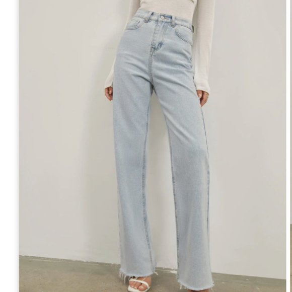 Commense Denim - Denim Straight Leg light  wash Jeans